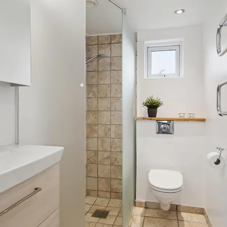 2 Bedroom Cozy In Casa de Férias Kerteminde